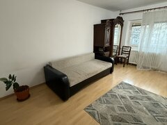 Mihai Bravu, Baba Novac, garsoniera